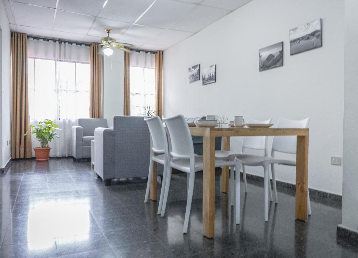 Maria Jose Suites San Salvador Exteriör bild