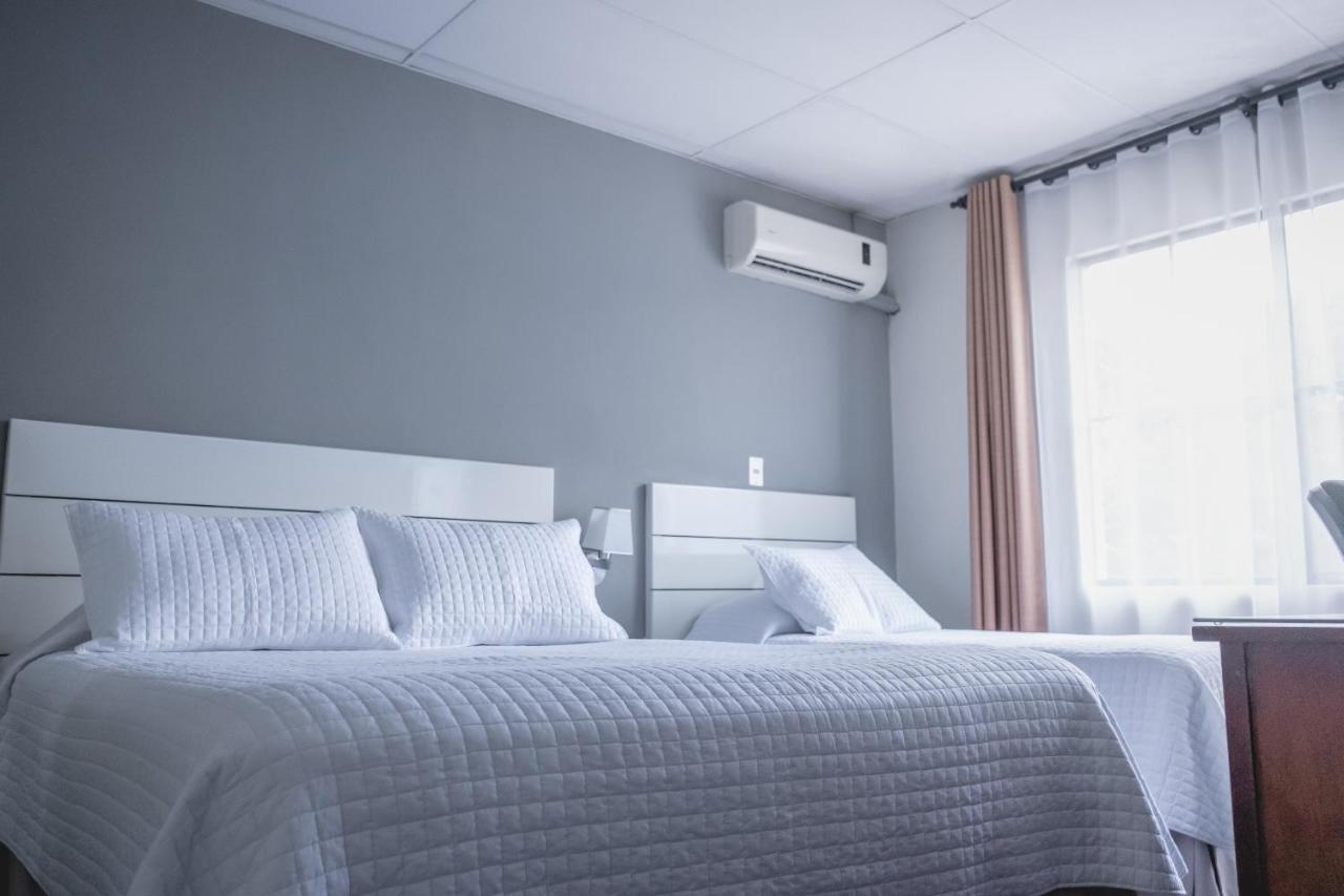 Maria Jose Suites San Salvador Exteriör bild
